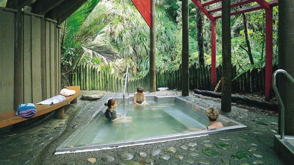 Morere Hot Springs-Gisborne