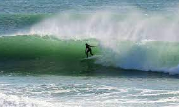 Matakana Island Surfing