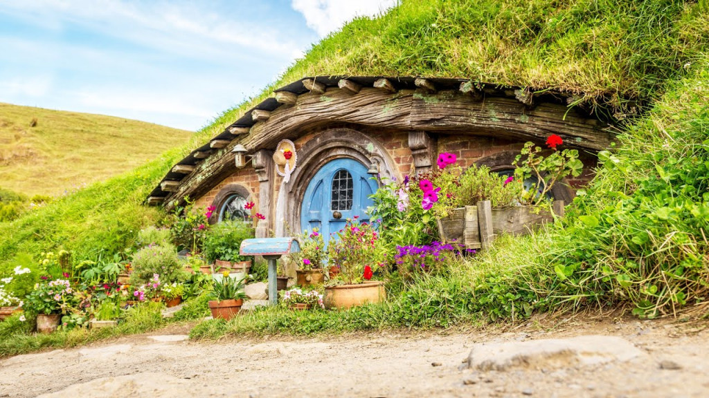 Hobbiton and Hobbits