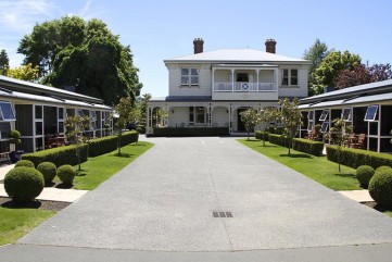 Merivale Manor