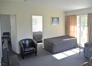 Alexandra Garden Court Motel