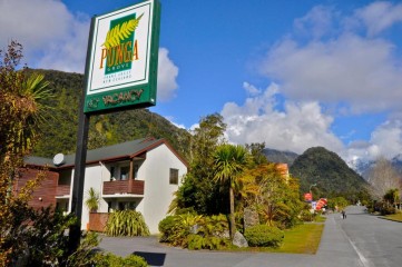 Punga Grove Motel & Suites