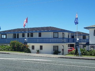 Snells Beach Motel