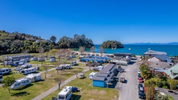 Kaiteriteri Reserve Cabins