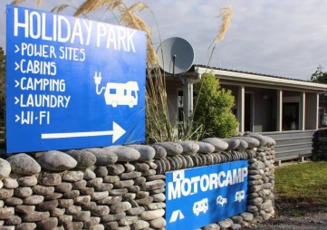 Charleston Holiday Park & Motor Camp