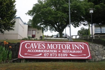 Caves Motor Inn